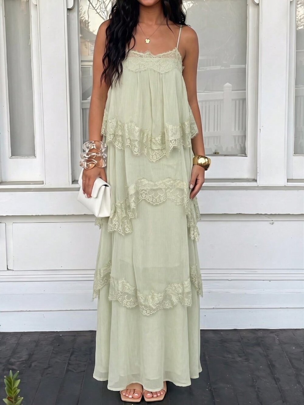 Pastel Green Elegant Women's Adjustable Strap Chiffon Dress with Contrast Lace - Picture 3 of 9